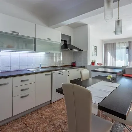 House With A Parking Space - 5523 Vakantiehuis *