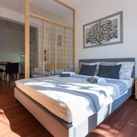 Holiday home House With A Parking Space - 5523 Novi Vinodolski